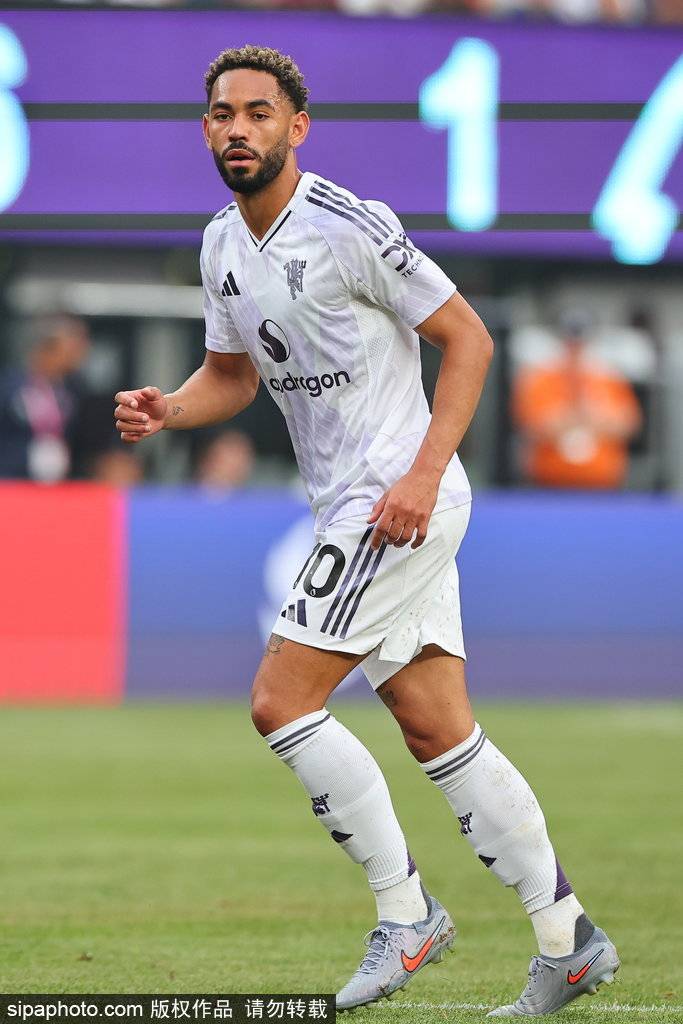 曼联再现4000万英镑转会妙招，本杰明·塞斯科静候老特拉福德的‘重大’时刻